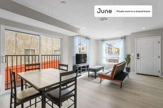 Room in Shared 5 bed/5 bath home, Unit C in Los Angeles, CA - Building Photo - Building Photo