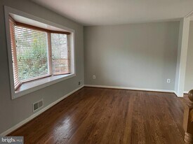 7004 Wick Ln in Rockville, MD - Building Photo