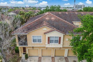 7513 Bliss Way in Kissimmee, FL - Building Photo