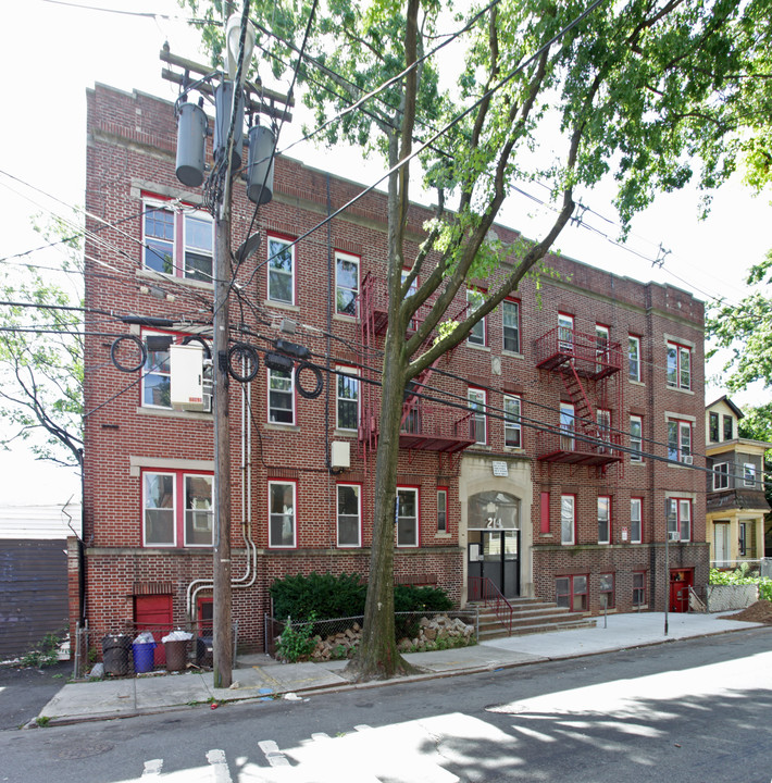 Wainwright Street Arms in Newark, NJ - Foto de edificio