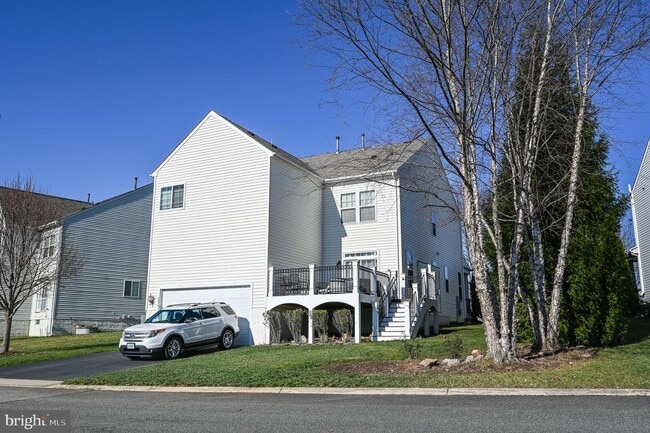 property at 15417 Papillon Pl