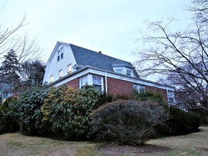 1205 Park Ave-Unit -2nd floor in Mamaroneck, NY - Building Photo - Building Photo