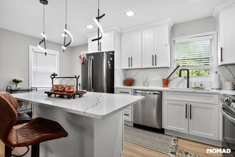 2022 Boulderview Dr SE in Atlanta, GA - Building Photo - Building Photo