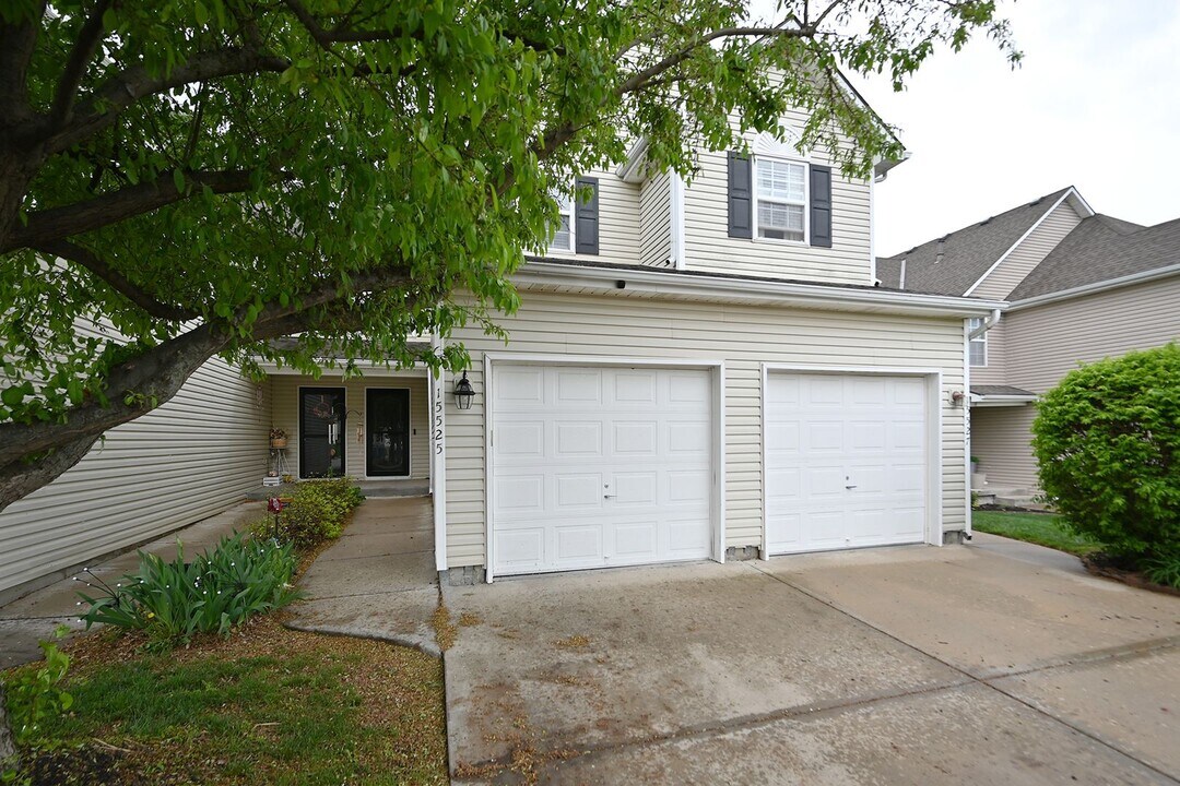 15525 NW 123rd St in Platte City, MO - Building Photo