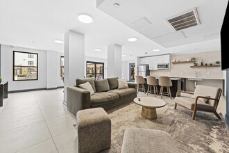 416 Highland Ave in Orange, NJ - Foto de edificio - Building Photo