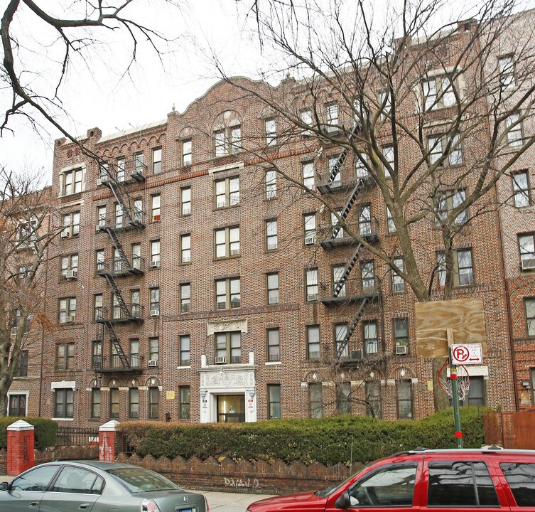 115 Lenox Rd in Brooklyn, NY - Building Photo