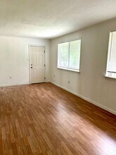 2546 College Dr in Baton Rouge, LA - Foto de edificio - Building Photo