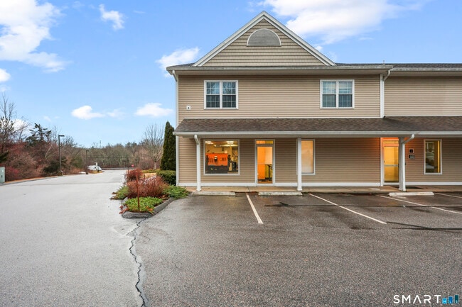 24 Hartford Rd in Salem, CT - Building Photo - Building Photo