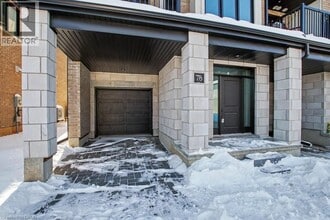 143 Elgin St N in Cambridge, ON - Building Photo - Building Photo