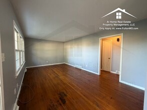 301 Bryant St in Columbia, MO - Building Photo - Building Photo