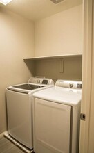 8031 Passion Ct in Las Vegas, NV - Building Photo - Building Photo