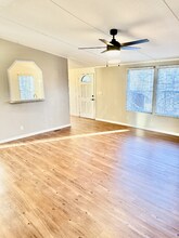 17 Emmy Ln in Leicester, NC - Building Photo - Building Photo