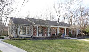 Arlington Pointe Apartments in Columbus, OH - Foto de edificio - Building Photo