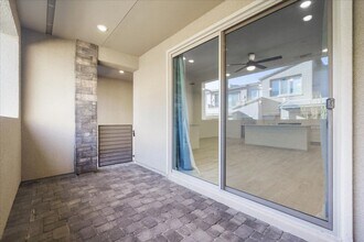 11398 Crimson Ledge Ave in Las Vegas, NV - Building Photo - Building Photo