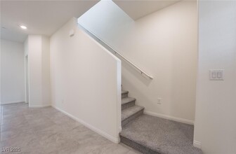 4496 Mahogany Hls Ave in Las Vegas, NV - Building Photo - Building Photo