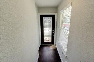 10824 Brittmoore Oaks Pl in Houston, TX - Building Photo - Building Photo