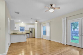 919 E 36th St in Houston, TX - Building Photo - Building Photo