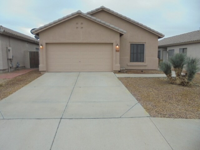 8733 W Laurel Ln in Peoria, AZ - Building Photo