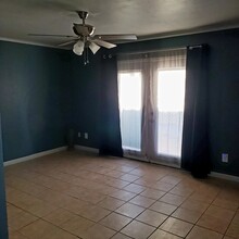 703 NW 7th St in Andrews, TX - Building Photo - Building Photo