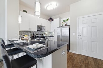 High Point Uptown in Houston, TX - Building Photo - Interior Photo