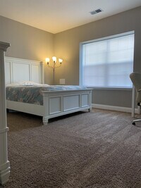 16654 Holy Cross Ln photo'