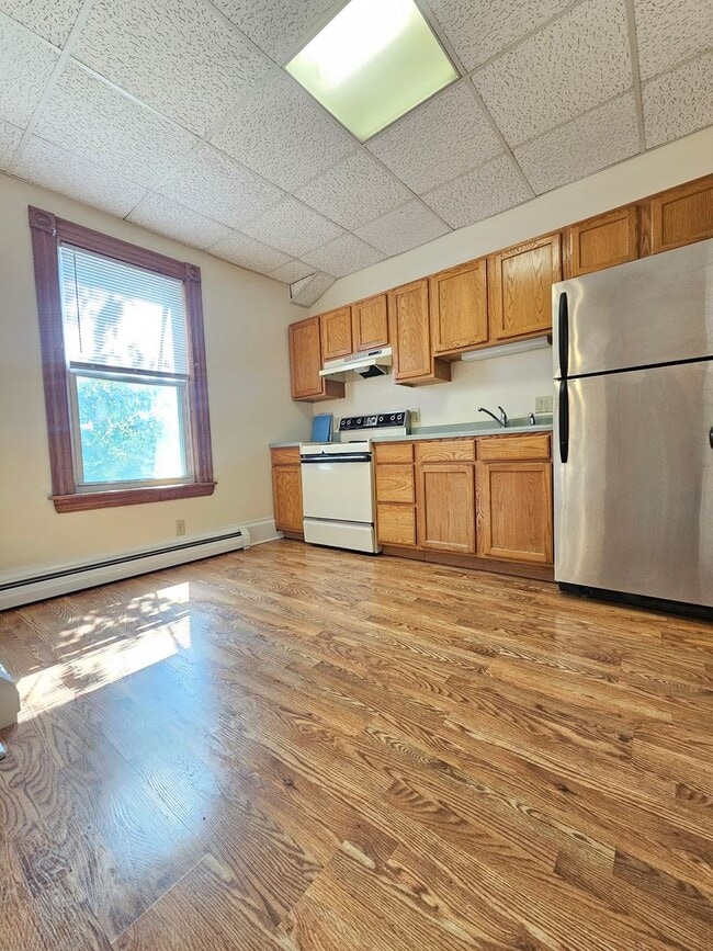 234 Pearl St in Burlington, VT - Foto de edificio - Building Photo