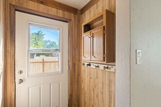 160 Park Ave-Unit -160 1/2 in Pocatello, ID - Building Photo - Building Photo