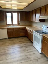 1418 Hillview Dr in Norfolk, NE - Building Photo