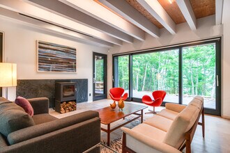 40 Russells Hill Rd in Yarmouth, ME - Building Photo - Building Photo