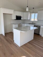 5304 Silverton St in Rapid City, SD - Foto de edificio - Building Photo