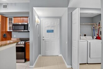 625 Casa Loma Blvd in Boynton Beach, FL - Building Photo - Building Photo