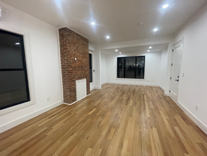 94 Ashford St in Brooklyn, NY - Building Photo - Building Photo