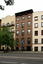 313 W 14th St in New York, NY - Building Photo - Building Photo