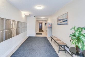 Gatensbury Apartments in Coquitlam, BC - Building Photo - Lobby