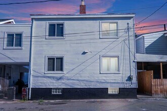 206 Short Canal St in Pittsburgh, PA - Building Photo - Building Photo