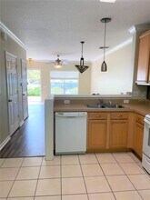 894 Vineland Pl in Lake Mary, FL - Building Photo - Building Photo