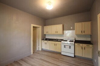 1535 N Tenneha Ave-Unit -1537 in Tyler, TX - Building Photo - Building Photo
