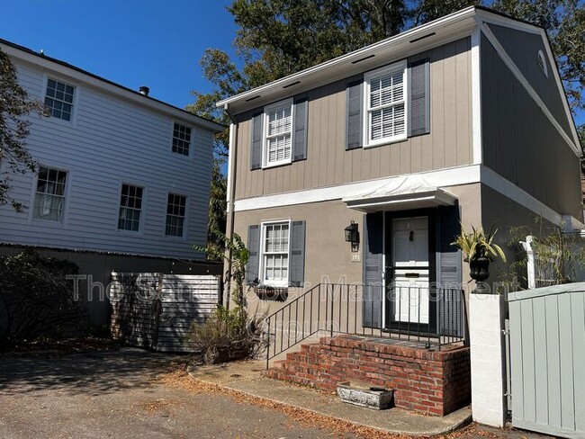 22 Poulnot Ln in Charleston, SC - Foto de edificio - Building Photo