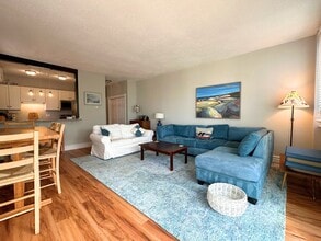 5 Pirates Ln in Gloucester, MA - Building Photo - Building Photo
