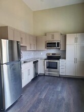 256 E Broadway, Unit A in Hopewell, VA - Building Photo - Building Photo