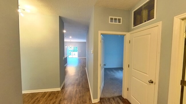 3920 Loon Ln in Sanford, FL - Building Photo - Building Photo