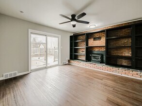 11780 Haggerty Rd in Belleville, MI - Building Photo - Building Photo