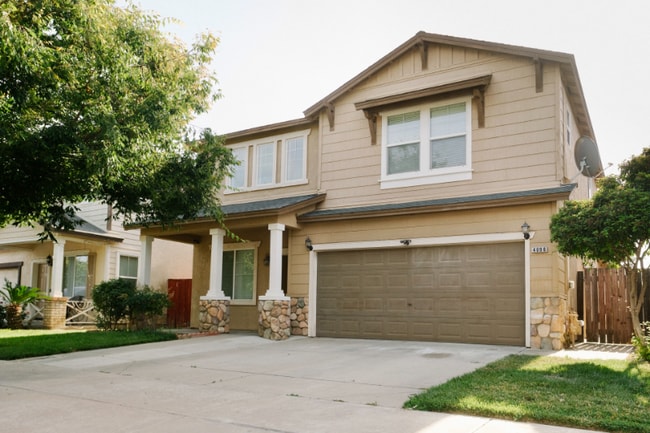 property at 4096 Laurel Walk Ln