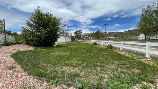 4521 Rist Canyon Rd in Laporte, CO - Building Photo - Building Photo