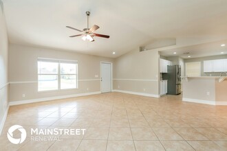 3706 9th St SW in Lehigh Acres, FL - Building Photo - Building Photo