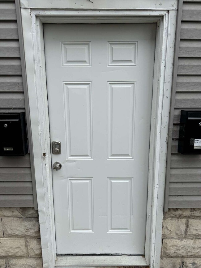 218 W 16th St in Chicago Heights, IL - Building Photo - Building Photo