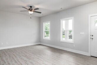 1513 High Rd in Norwalk, IA - Building Photo - Building Photo