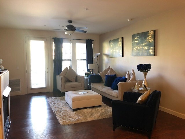 property at 7291 N Scottsdale Rd