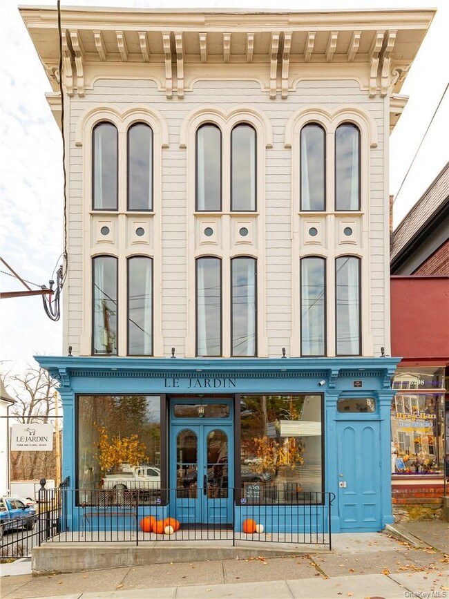 property at 3300 NY-343