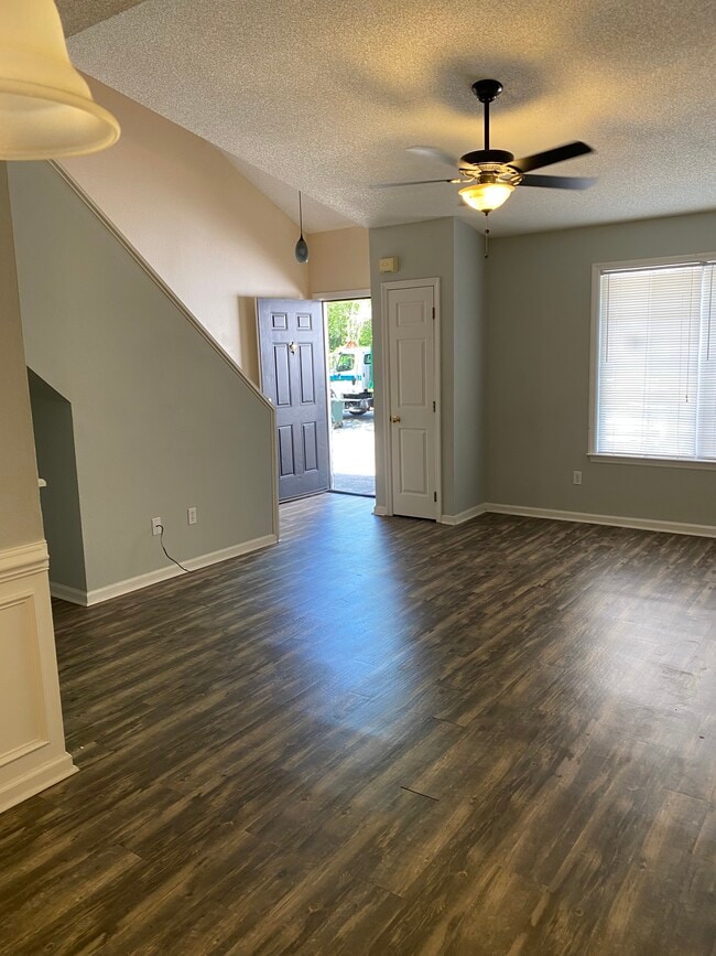 property at 2542 Emerald Ridge Loop